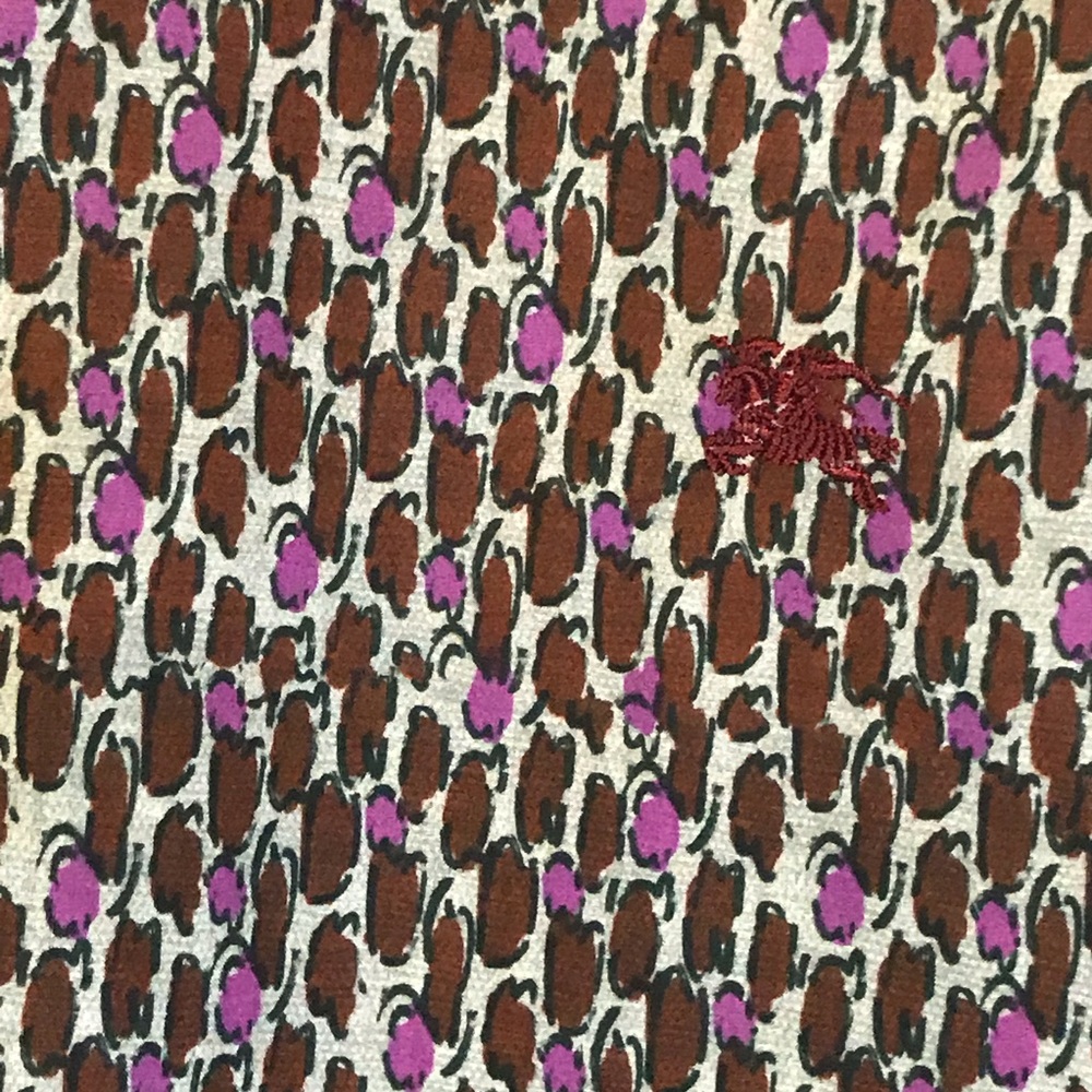 ✨Host Pick!✨ Burberry “Cholsey” button down shirt. - Picture 3 of 5